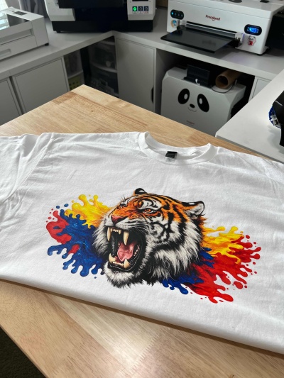 Roaring Strength – Bold Tiger Splash Design-undefined