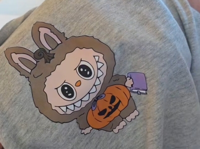 Maglietta Labubu-undefined